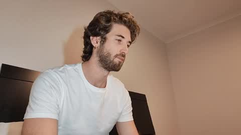 HiddenGaze online show from 04.01.26