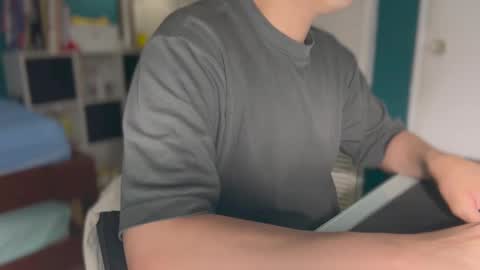 Snapshot of hideki_kawaki chatting on 03.08.25 Hideki Kawaki online show from 03.08.25