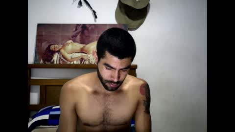 Snapshot of hideonbush051 chatting on 10.14.25 hideonbush online show from 10.14.25