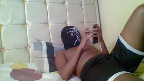 Highmoans online show from 11.30.25