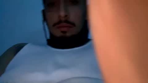 Snapshot of hihello300 chatting on 10.13.25 hihello300 online show from 10.13.25