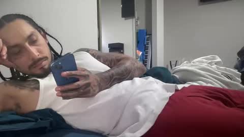 hihello400 online show from 11.01.25