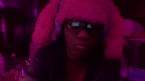 hiimz3 online show from 02.23.26