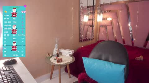 Snapshot of hijabimilf chatting on 12.18.24 Thanna online show from 12.18.24