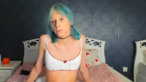 hi im Hika online show from 06.07.26