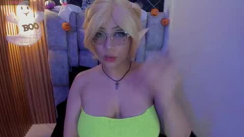 Snapshot of hikaru_dl chatting on 10.27.25 hikaru_dl online show from 10.27.25