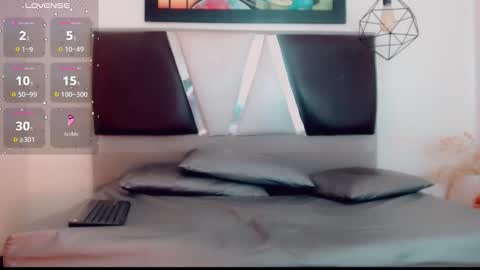 Hilary Avilan online show from 01.06.26