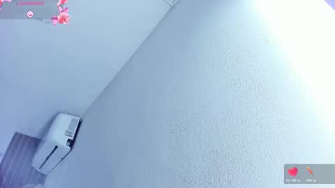 Hilary Thomsom online show from 02.24.26