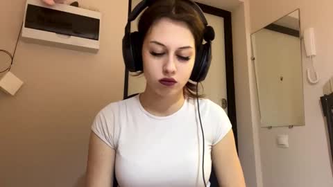 Snapshot of hildredmabray chatting on 10.03.25 Hi Im Elizabeth online show from 10.03.25