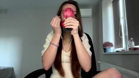 Snapshot of hildredmabray chatting on 10.17.25 Hi Im Elizabeth online show from 10.17.25