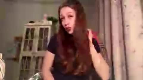 Hi Im Elizabeth online show from 12.14.25