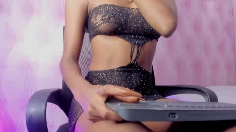  Hillary  online show from 02.08.25