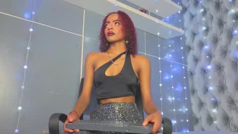  Hillary  online show from 11.30.25