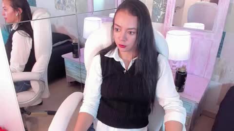 Hillary online show from 11.03.25