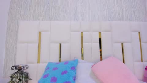 Hillary online show from 12.14.25