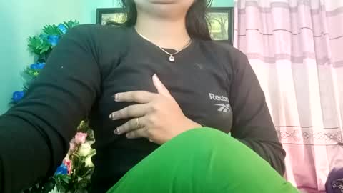 himuhimu22 online show from 12.17.24