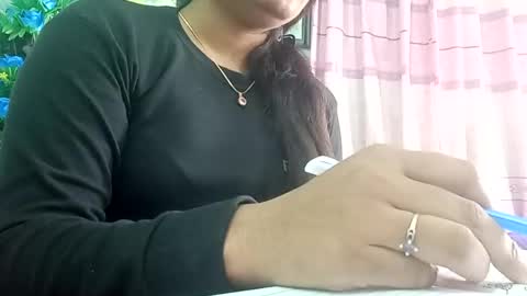 himuhimu22 online show from 12.17.24