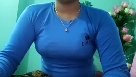 himuhimu22 online show from 12.30.24