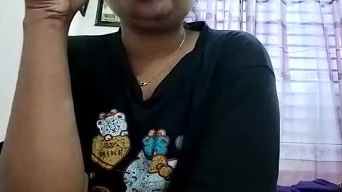 himuhimu22 online show from 11.14.25