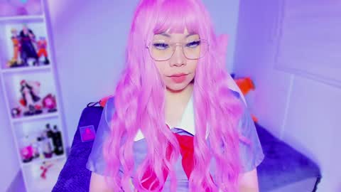 Hinata online show from 02.05.25