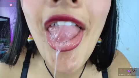 hinata online show from 12.18.25