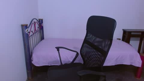      0600AM-1100AM - online show from 10.03.25