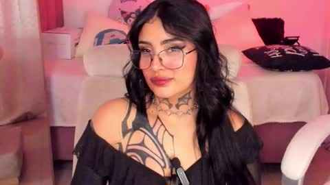  Karol  Independent Model online show from 09.09.25