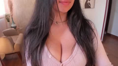 Hinnata online show from 12.23.24