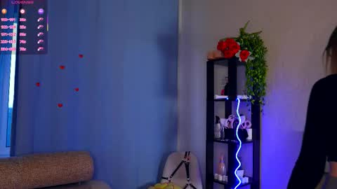 Leya Day Mary Night   PvT Open online show from 01.10.26