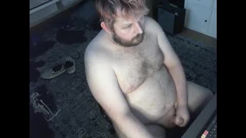 Snapshot of hipguy91 chatting on 11.06.25 hipguy91 online show from 11.06.25