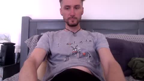 Snapshot of hippieviking69 chatting on 02.01.25 HA online show from 02.01.25