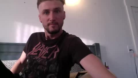 Snapshot of hippieviking69 chatting on 02.08.25 HA online show from 02.08.25