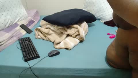 hips2sexy online show from 12.24.24