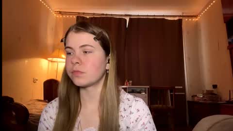 I am Amy ntmu Lets hit 10 Thumbs Up together online show from 01.18.26