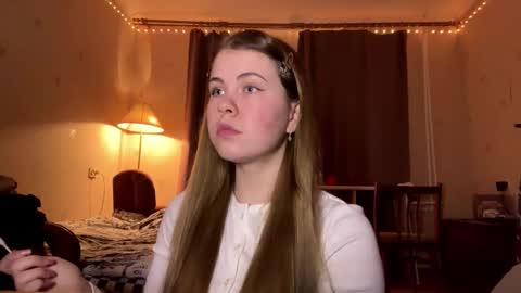 I am Amy ntmu Lets hit 10 Thumbs Up together online show from 02.18.26