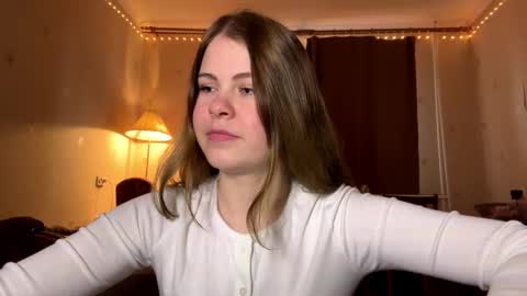 I am Amy ntmu Lets hit 10 Thumbs Up together online show from 02.24.26