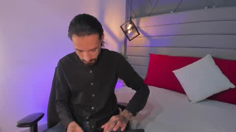 Hisoka online show from 02.08.26