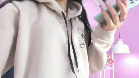 hiyakasudere_ online show from 10.01.25