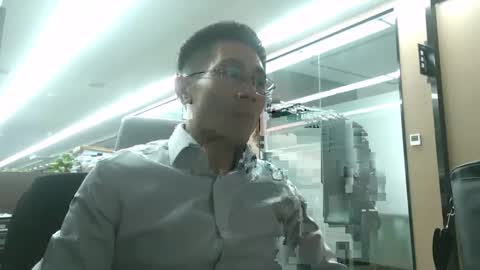 Snapshot of hml5918 chatting on 01.21.25 Nanjing online show from 01.21.25