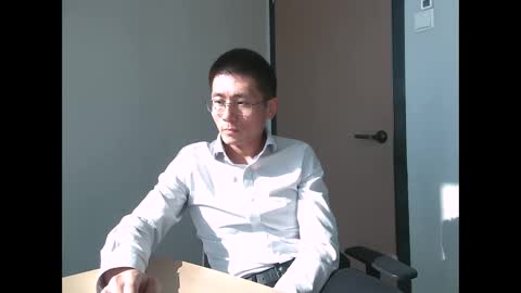 Snapshot of hml5918 chatting on 11.19.25 Nanjing online show from 11.19.25