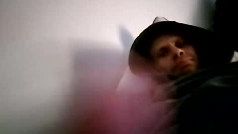 Snapshot of hnkkk88888 chatting on 09.24.25 Fucker online show from 09.24.25