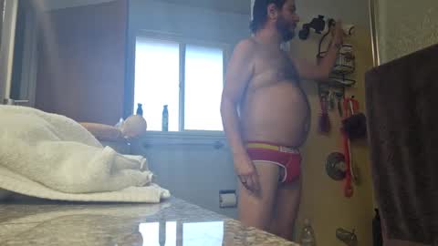 Snapshot of hobbes80 chatting on 01.21.25 hobbes80 online show from 01.21.25