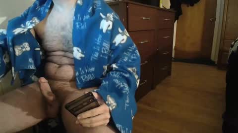 Snapshot of hockeyplayer206850 chatting on 12.30.24 Hockey Player online show from 12.30.24