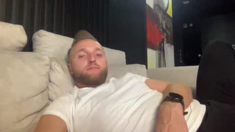 hohfhphfwpehfew online show from 12.06.24