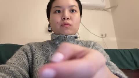 Snapshot of hola_sunflower chatting on 11.01.25 amy online show from 11.01.25