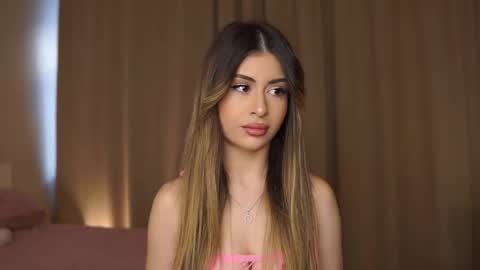 Moni Monica online show from 02.07.26