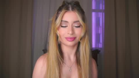 Moni Monica online show from 04.10.26