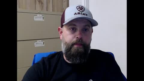 Hold The Door online show from 12.14.24