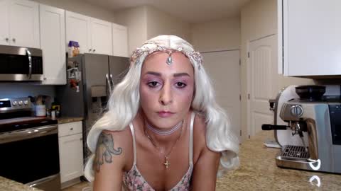 Snapshot of holihurricane chatting on 10.10.25 Holi Hurricane online show from 10.10.25