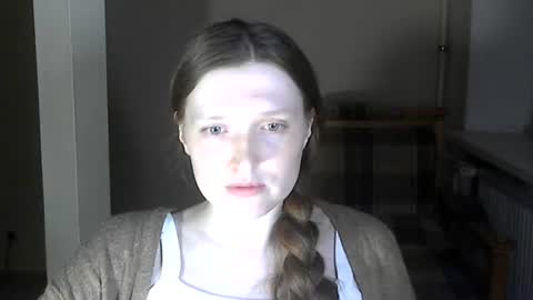 Snapshot of holistic_woman chatting on 06.20.26 holistic_woman online show from 06.20.26